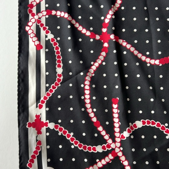 Decorative Scarf Lightweight Hearts Black Red White 28”x27” - Picture 3 of 5